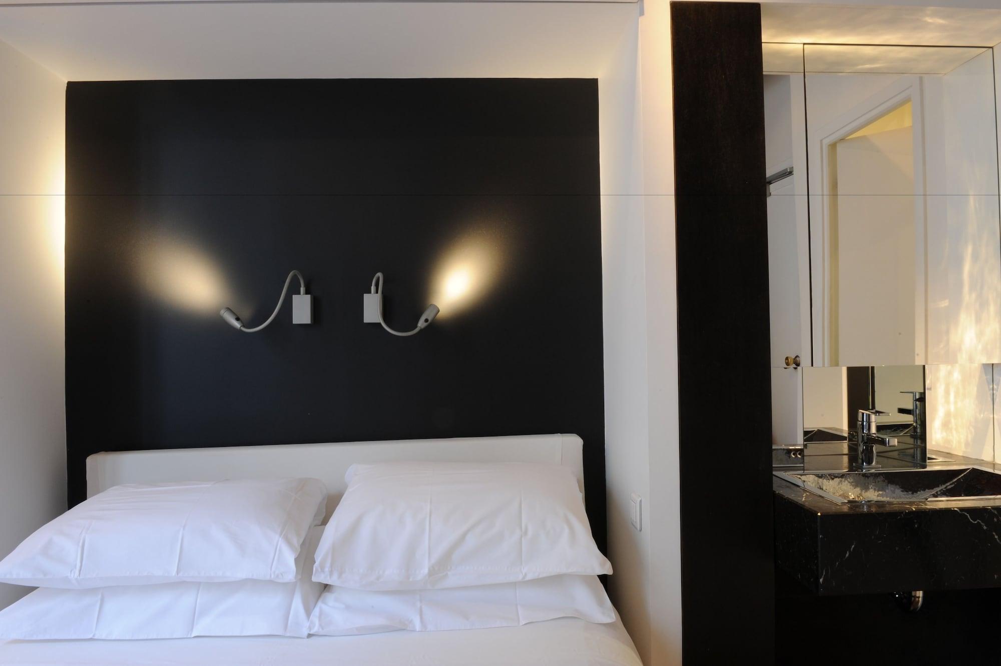 Boutique Hotel De La Place Des Vosges Paris Exterior foto