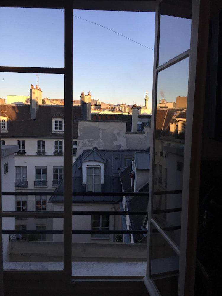 Boutique Hotel De La Place Des Vosges Paris Exterior foto