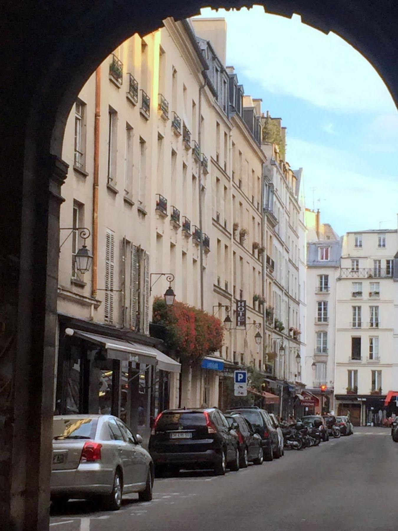 Boutique Hotel De La Place Des Vosges Paris Exterior foto
