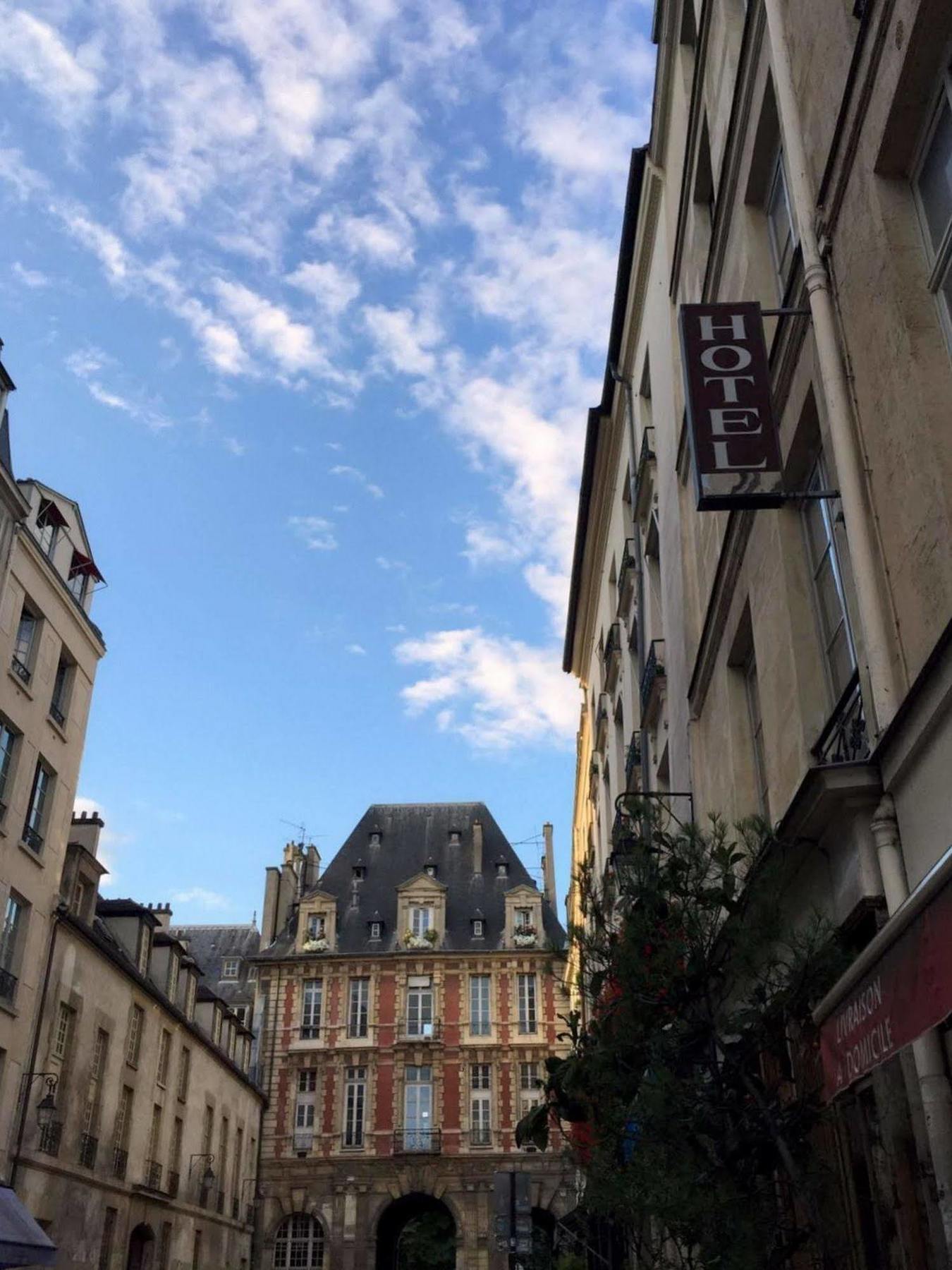 Boutique Hotel De La Place Des Vosges Paris Exterior foto